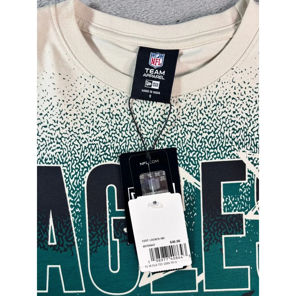 New Era Philadelphia Eagles NFL T-Shirt Cream Green Mens Small NWT